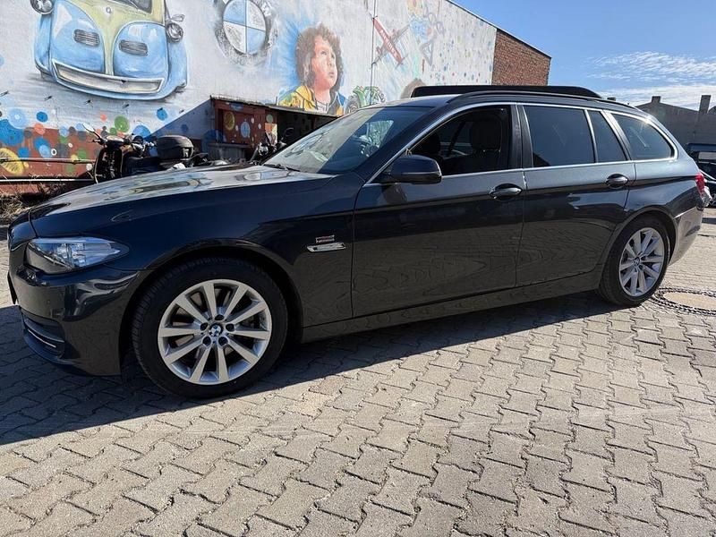 Gebraucht BMW 530 Performance 258 PS (189 kW) 2015 Grau Kombi