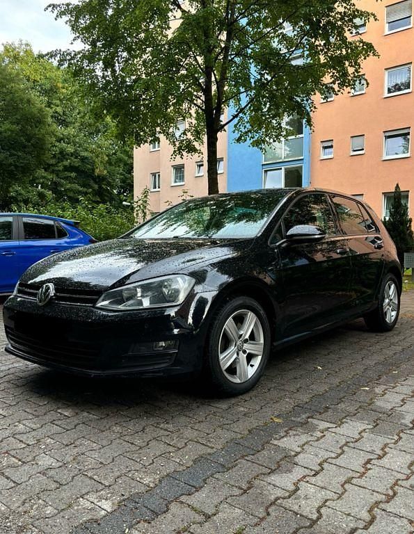Schwarz Gebraucht 2013 VW Golf VII Comfortline Limousine | 6.790 € (Fairer Preis) - Bild 1/4