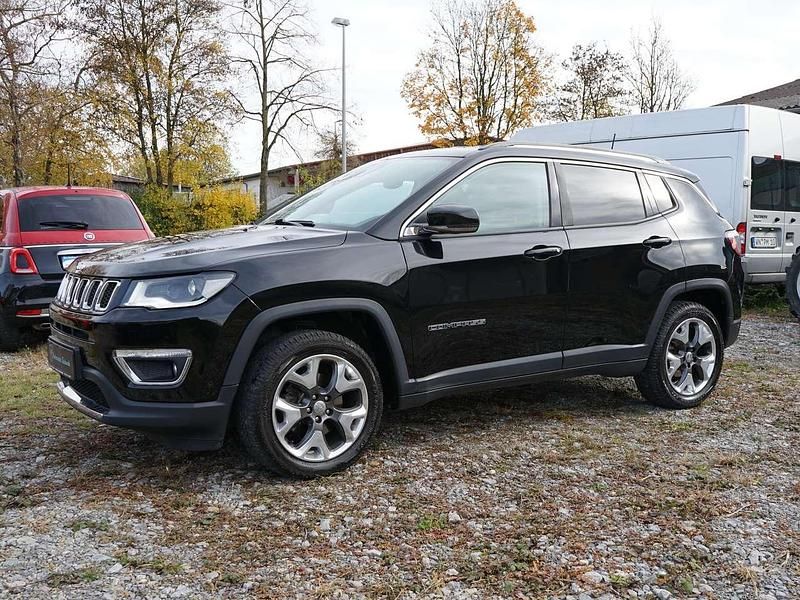 Gebraucht Jeep Compass Limited 170 PS (125 kW) 2019 Diamond black SUV