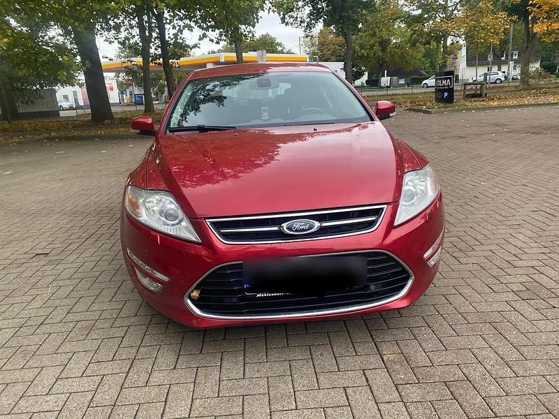 Rot Gebraucht 2012 Ford Mondeo Limousine | 4.000 € (Guter Preis) - Bild 1/4