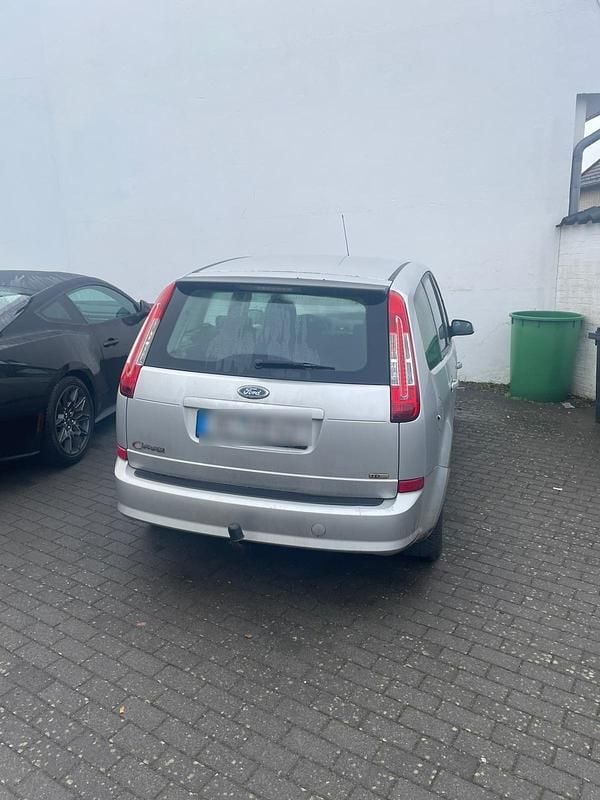 Gebraucht Ford C-MAX 115 PS (84 kW) 2008 Silber Van / Kleinbus