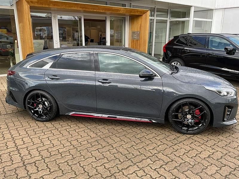 Gebraucht Kia ProCeed GT GT 204 PS (150 kW) 2019 Grau Kleinwagen