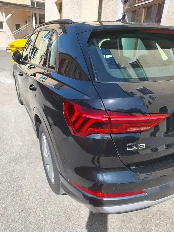 Usata Audi Q3 Advanced 150 CV (110 kW) 2021 Nero SUV
