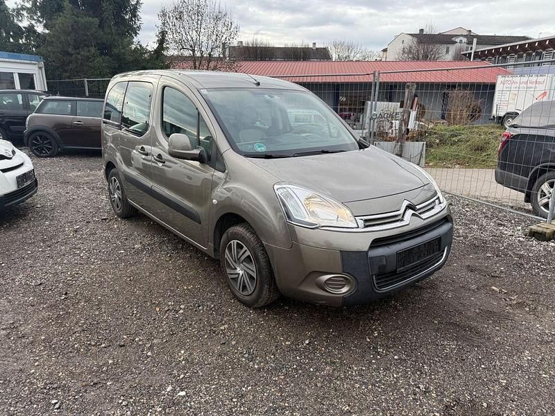 Braun Gebraucht 2014 Citroën Berlingo Tendance Kombi | 3.990 € (Guter Preis) - Bild 1/4