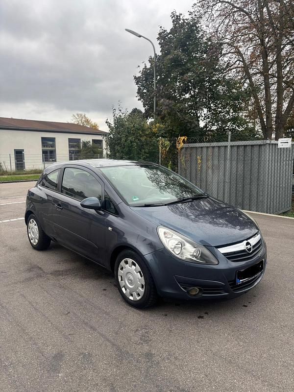Grau Gebraucht 2008 Opel Corsa Kleinwagen | 1.100 € (Guter Preis) - Bild 1/4