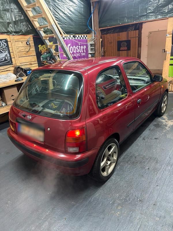 Gebraucht Nissan Micra 54 PS (39 kW) 1996 Rot Kleinwagen