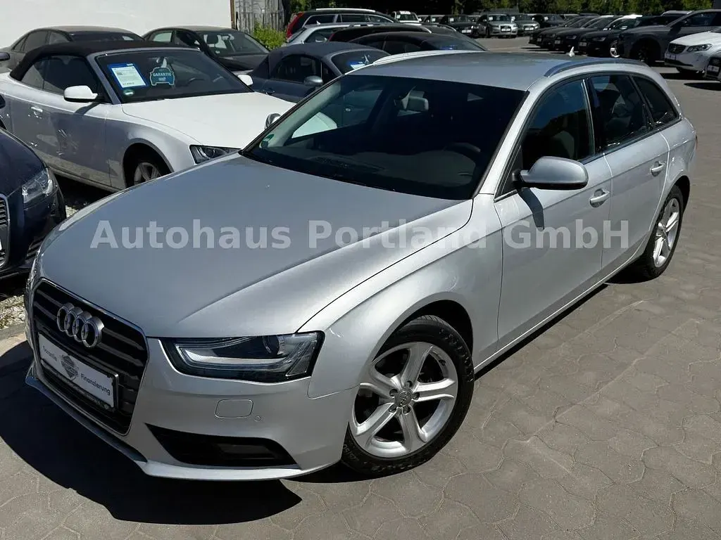 Gebraucht Audi A4 Ambiente 170 PS (125 kW) 2012 Silber Kombi