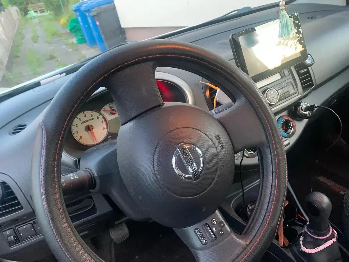Gebraucht Nissan Micra 65 PS (47 kW) 2009 Weiß Kleinwagen