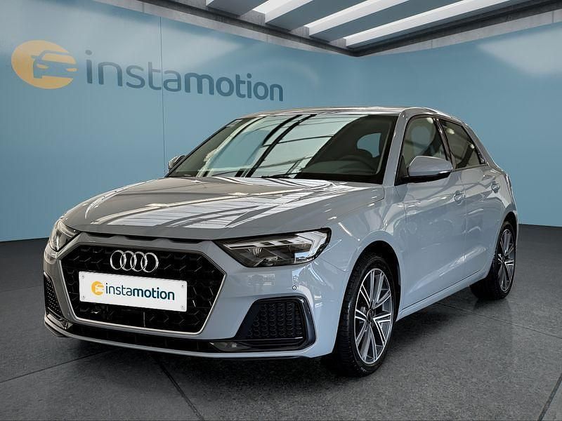 Grau Gebraucht 2024 Audi A1 Sportback Kleinwagen | 26.099 € (Etwas zu teuer) - Bild 1/4