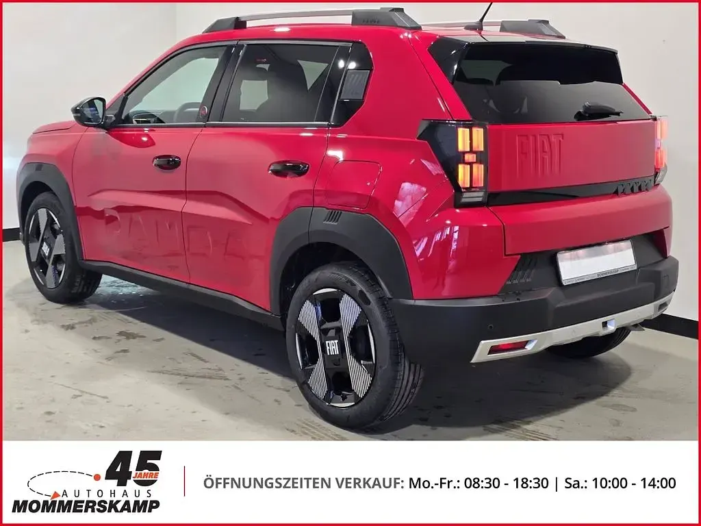 Neu Fiat Grande Panda La Prima 101 PS (74 kW) 2026 Rot Kleinwagen