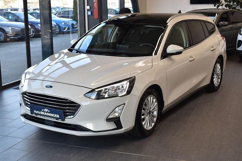 Gebraucht Ford Focus Titanium 120 PS (88 kW) 2020 Weiß Kombi
