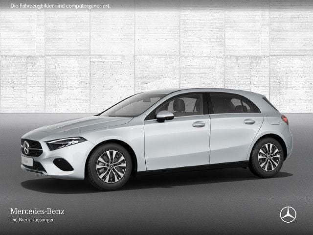 Gebraucht 2023 Mercedes A200 | 25.990 € (Guter Preis) - Bild 1/4