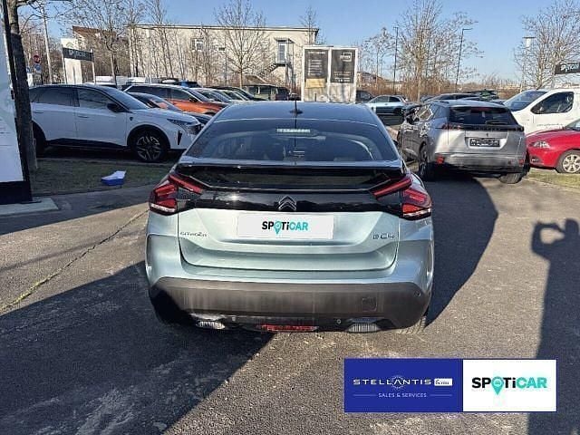 Gebraucht Citroën C4 Feel 100 kW (136 PS) 2022 Blau Limousine