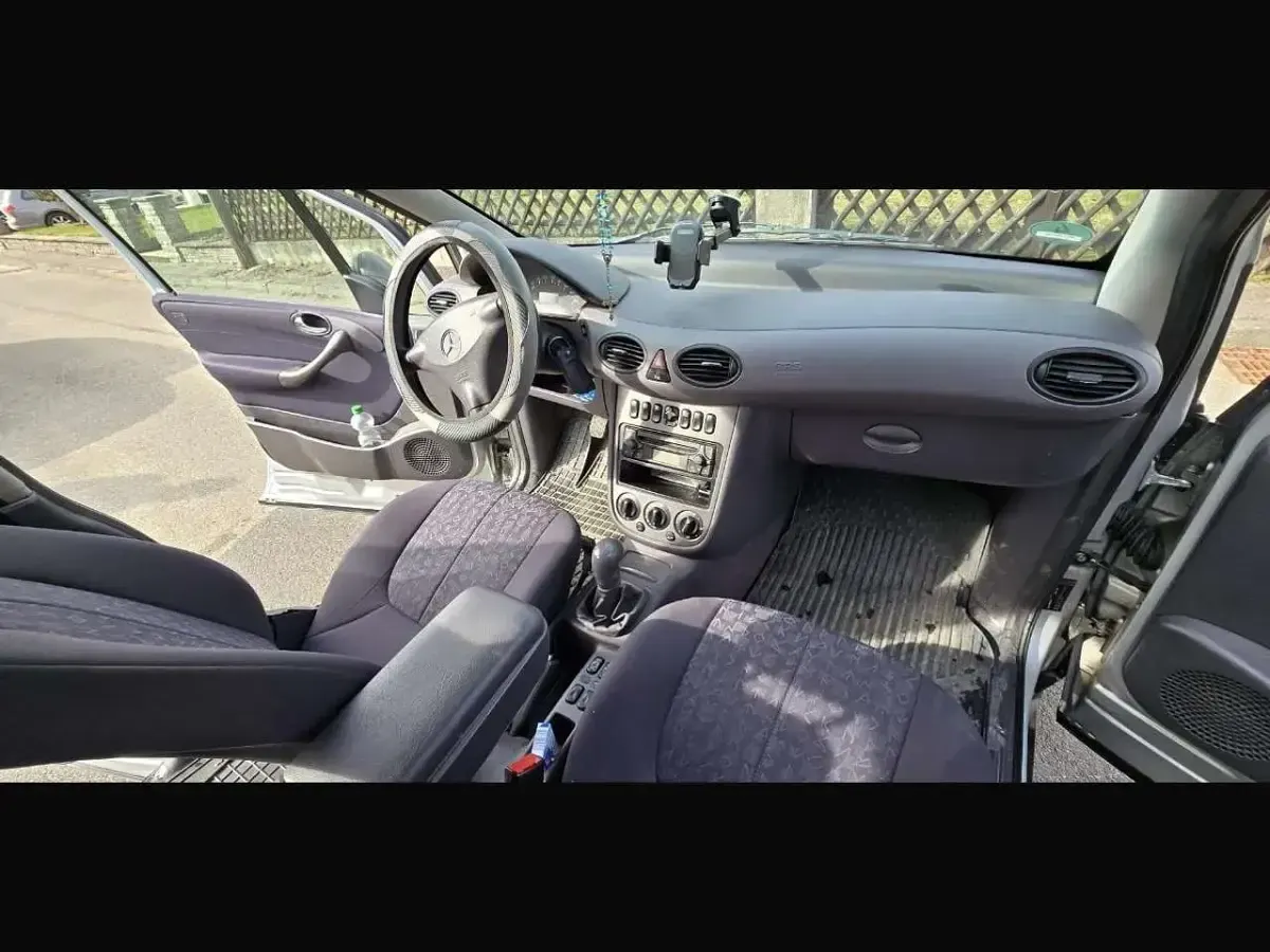 Gebraucht Mercedes A140 Classic 82 PS (60 kW) 2004 Silber Limousine