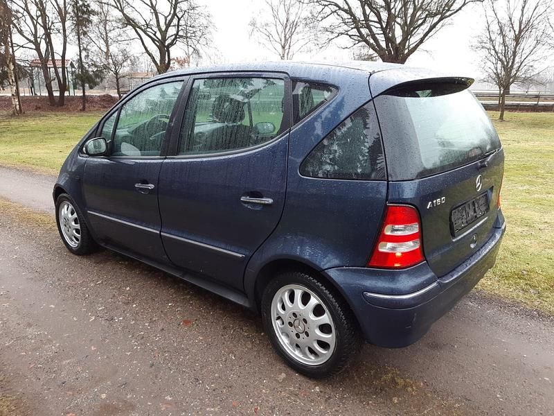 Gebraucht Mercedes A160 Elegance 102 PS (75 kW) 2004 Blau Kleinwagen