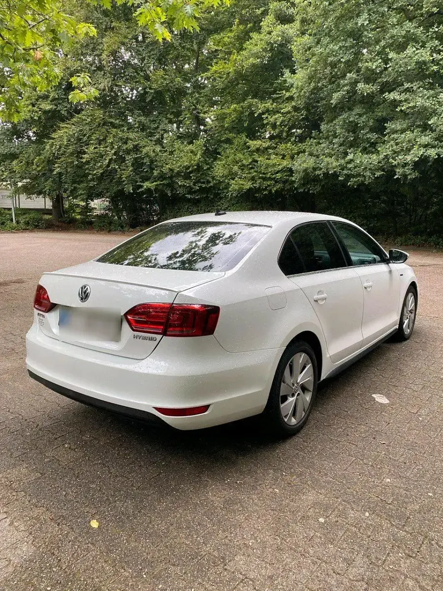 Gebraucht VW Jetta 170 PS (125 kW) 2014 Weiß Limousine