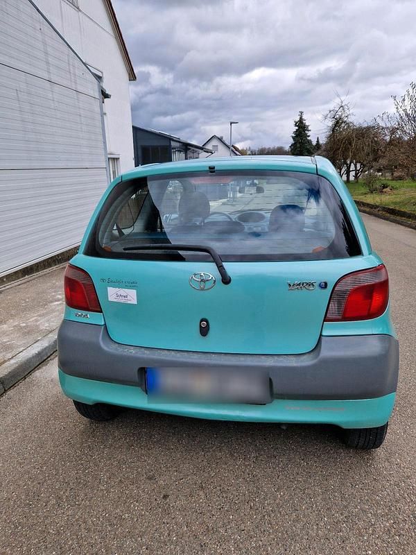 Gebraucht Toyota Yaris 60 PS (44 kW) 2001 Grün Kleinwagen