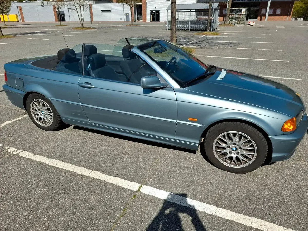 Gebraucht BMW 320 Cabriolet 170 PS (125 kW) 2002 Grün Cabrio