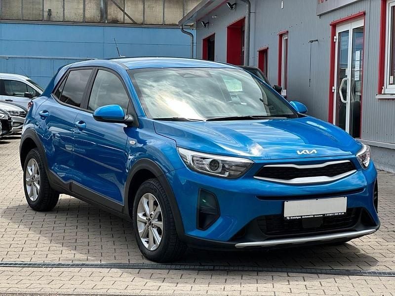 Gebraucht Kia Stonic 101 PS (74 kW) 2022 Sports blue SUV