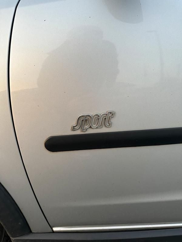 Gebraucht Opel Corsa 90 PS (66 kW) 2002 Silber Kleinwagen