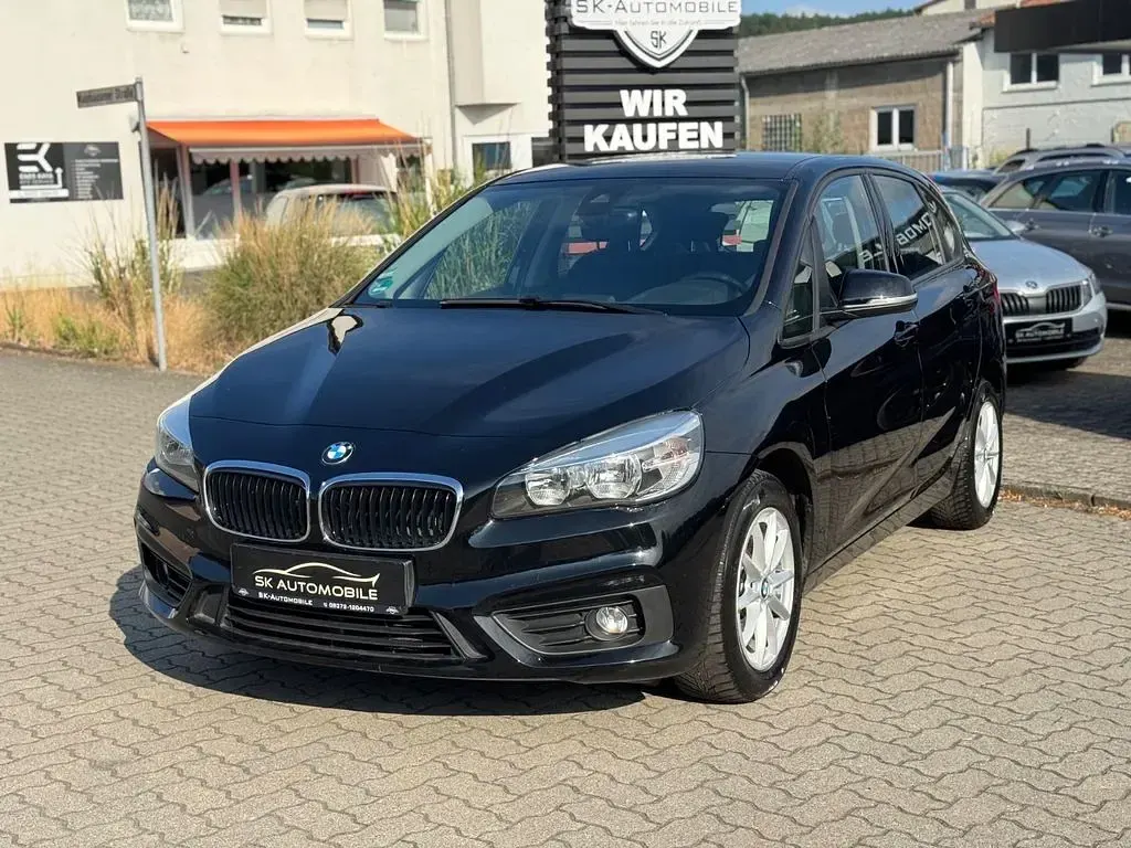 Gebraucht BMW 218 Active Tourer Advantage 136 PS (100 kW) 2017 Schwarz Van / Kleinbus