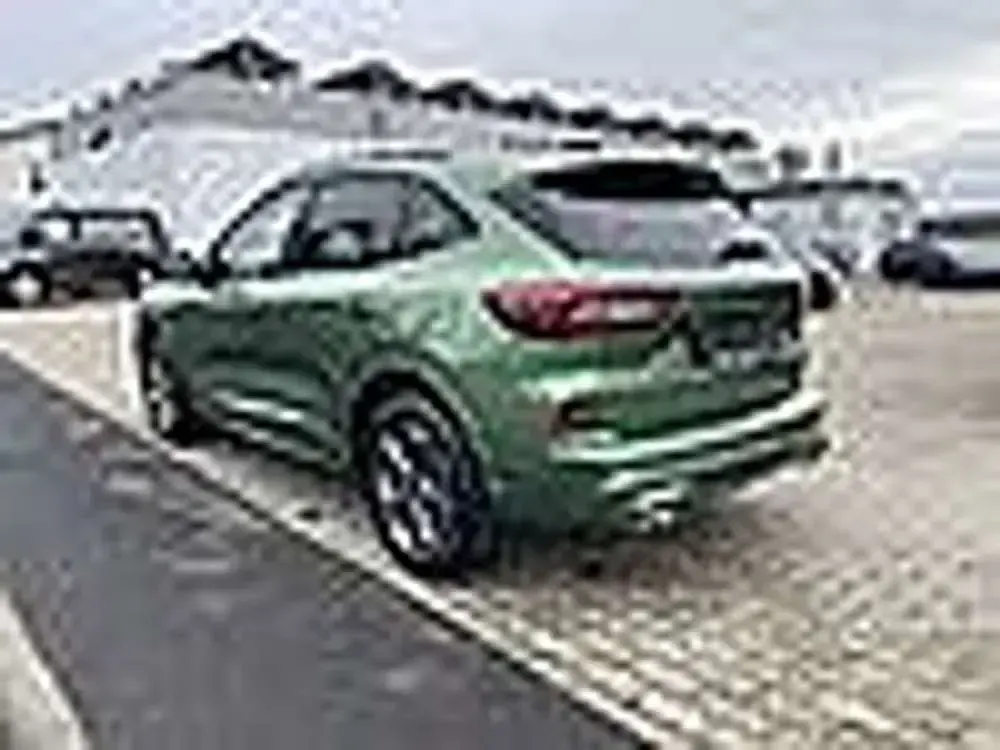 Neu Ford Kuga ST-Line 185 PS (136 kW) 2026 Bursting green SUV