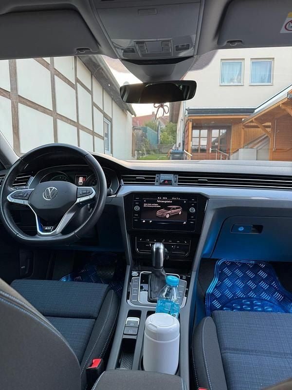 Gebraucht VW Passat 2021 Silber Kombi