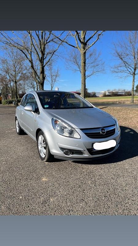 Second-hand Opel Corsa Sport 90 CP (66 kW) 2007 Argintiu Hatchback