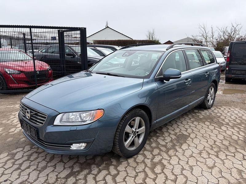 Gebraucht Volvo V70 136 PS (100 kW) 2013 Blau Kombi
