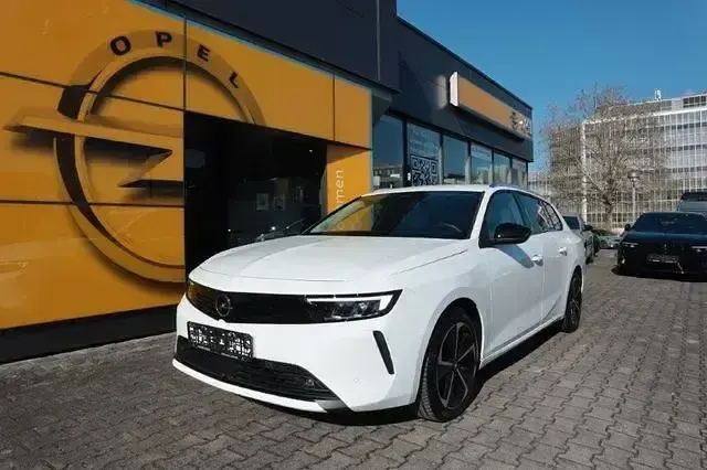 Gebraucht Opel Astra Elegance 110 PS (80 kW) 2024 Weiss Kombi