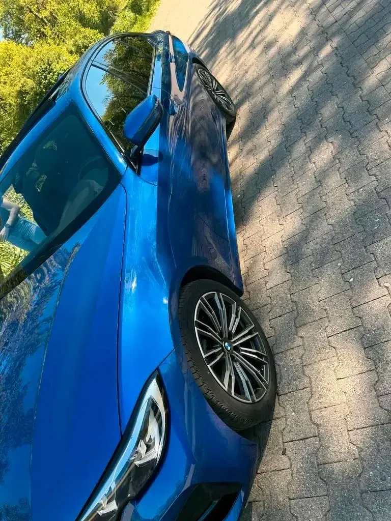 Gebraucht BMW 320 M Sport 190 PS (139 kW) 2020 Blau Limousine