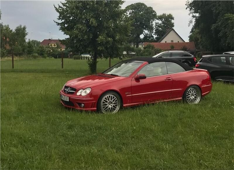 Rot Gebraucht 2006 Mercedes CLK63 AMG AMG Cabrio | 29.999 € - Bild 1/4
