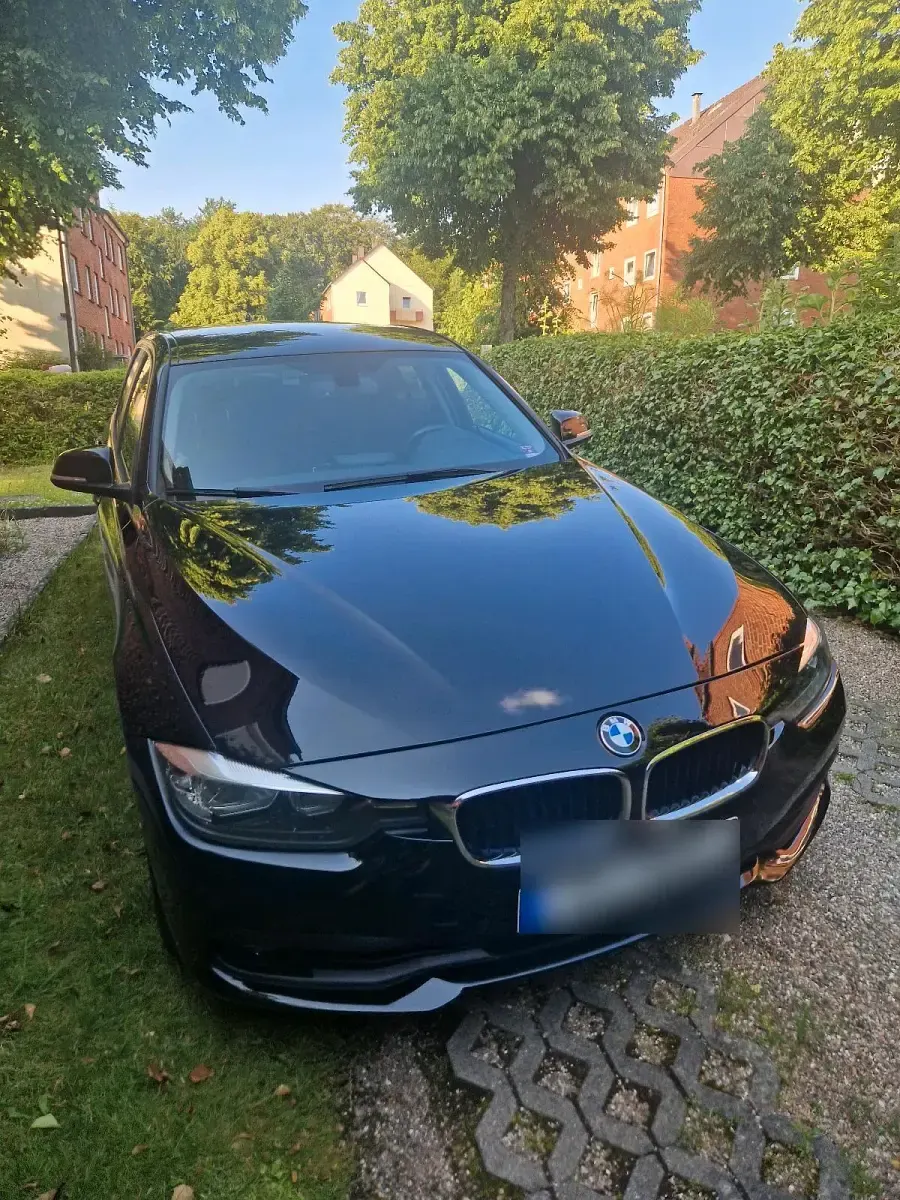 Gebraucht BMW 318 150 PS (110 kW) 2017 Schwarz Kombi