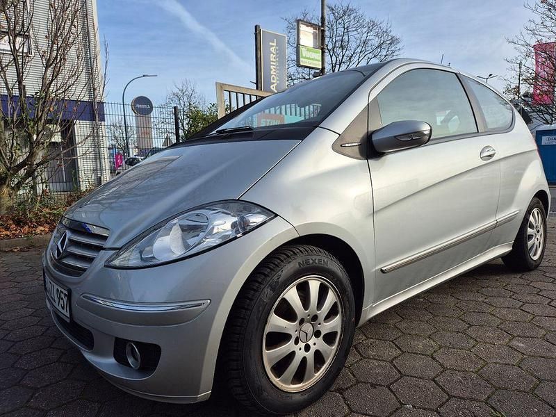 Silber Gebraucht 2005 Mercedes A150 Elegance Kleinwagen | 3.500 € (Guter Preis) - Bild 1/4