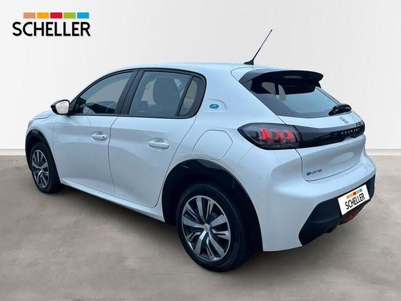 Gebraucht Peugeot e-208 Active 11 kW (15 PS) 2022 Andere Kleinwagen
