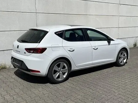 Gebraucht Seat Leon FR 150 PS (110 kW) 2016 Nevada weiss Limousine