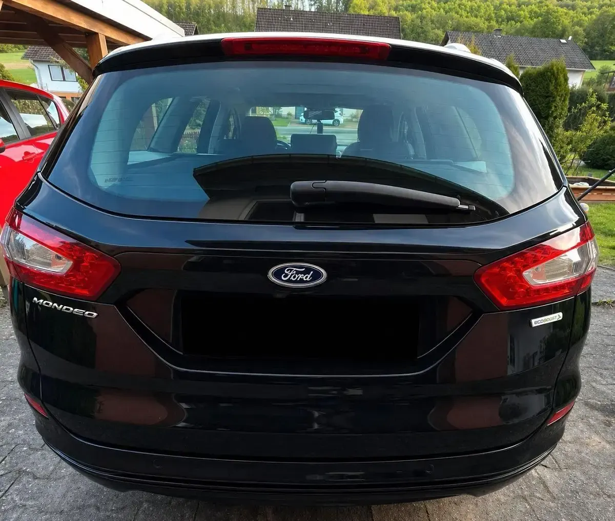 Gebraucht Ford Mondeo Titanium 160 PS (117 kW) 2015 Schwarz Limousine