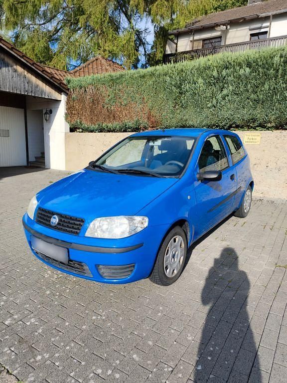Blau Gebraucht 2005 Fiat Punto Kleinwagen | 1.100 € (Fairer Preis) - Bild 1/4