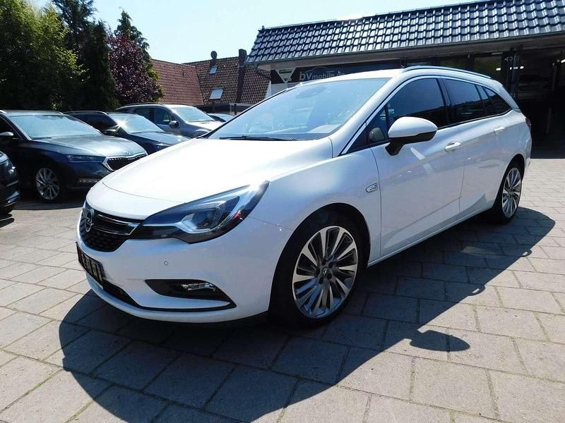 Usata Opel Astra Ultimate 150 CV (110 kW) 2019 Bianco Station wagon