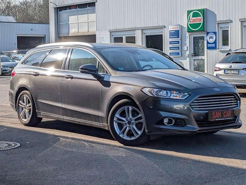 Magneticgrau (metallic) Gebraucht 2015 Ford Mondeo Titanium Kombi | 8.900 € (Fairer Preis) - Bild 1/4