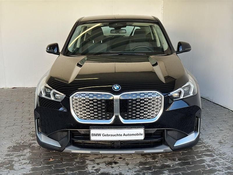 Gebraucht BMW iX1 Performance 225 kW (306 PS) 2023 Schwarz SUV