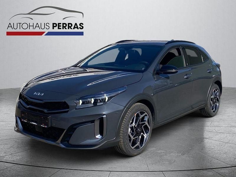 Neu Kia XCeed 150 PS (110 kW) 2026 Pentametal SUV
