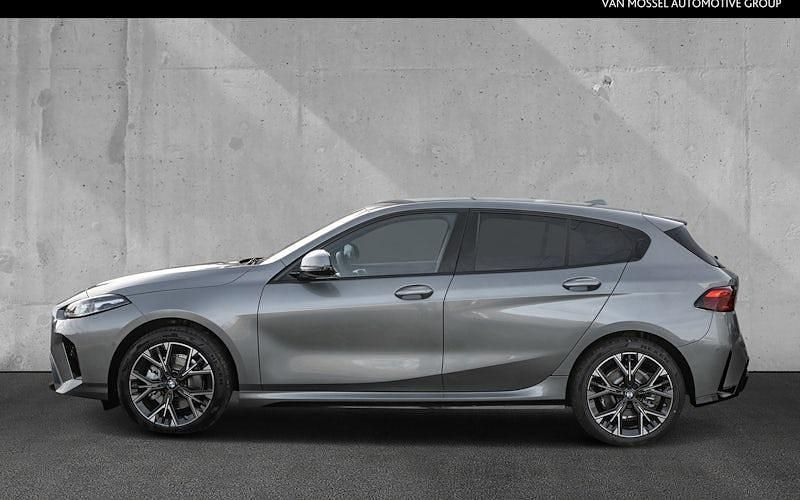 Neu BMW 116 122 PS (89 kW) 2025 Grau Kleinwagen