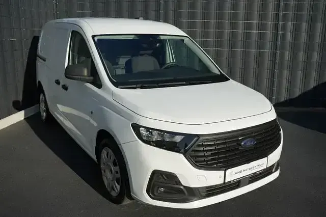 Gebraucht Ford Transit Connect Trend 102 PS (75 kW) 2025 Weiß Van / Kleinbus