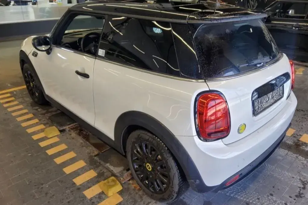 Occasion Mini Cooper SE 135 kW (184 ch) 2023 Blanc Citadine