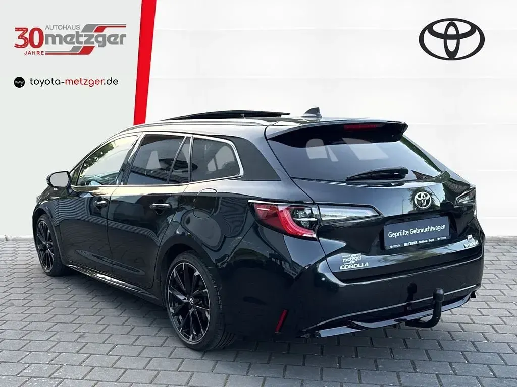 Gebraucht Toyota Corolla Edition 184 PS (135 kW) 2022 Schwarz Kombi