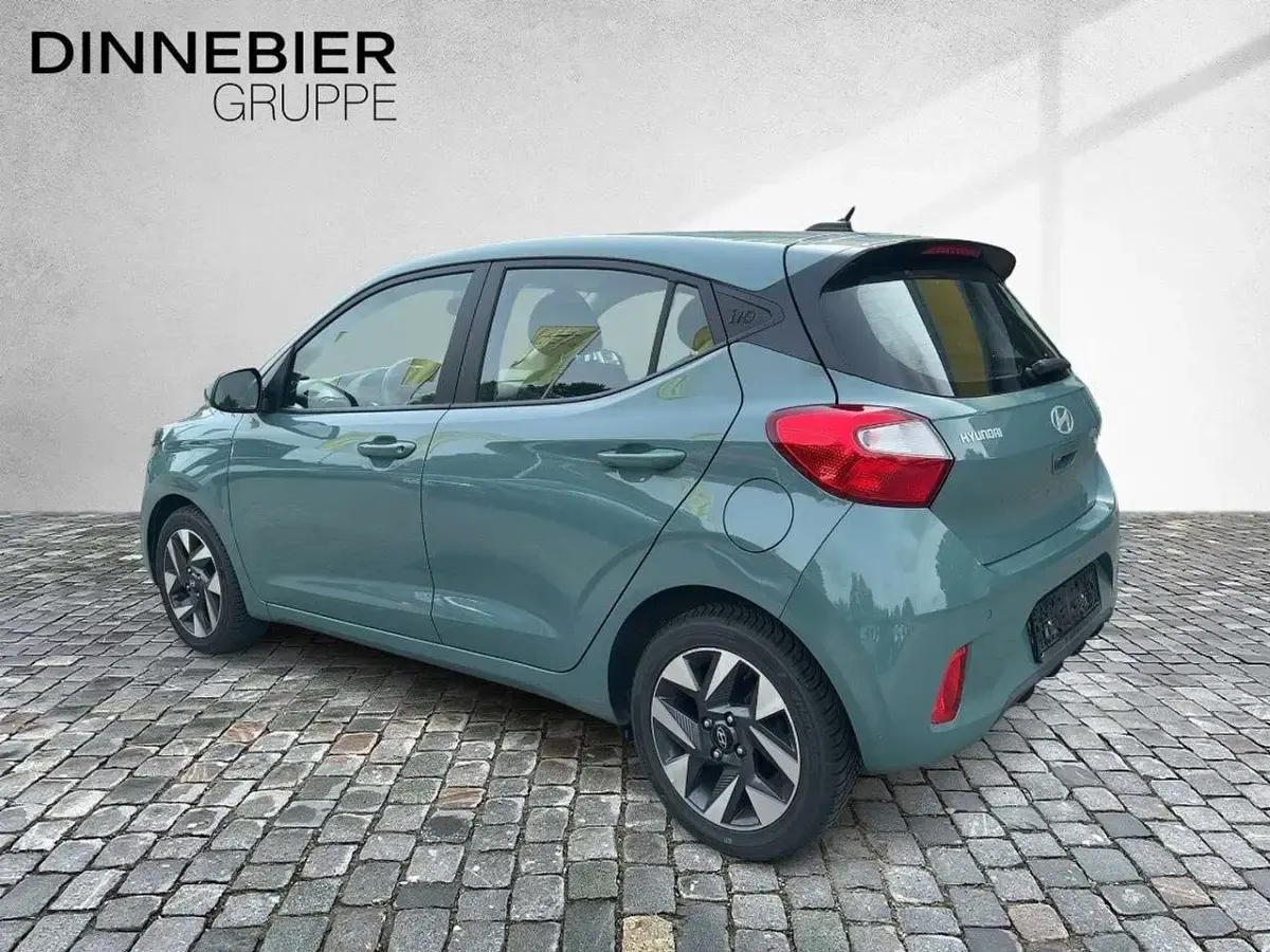 Gebraucht Hyundai i10 Trend 79 PS (58 kW) 2025 Grün Kleinwagen