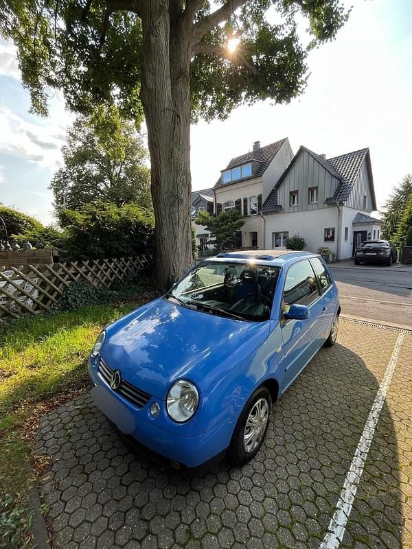 Blau Gebraucht 2001 VW Lupo Kleinwagen | 1.600 € (Fairer Preis) - Bild 1/4