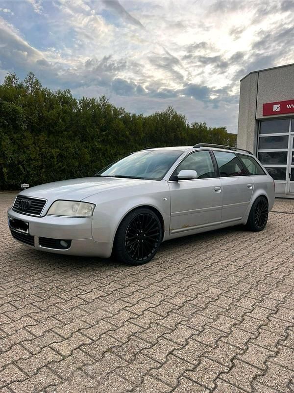 Silber Gebraucht 2003 Audi A6 Kombi | 1.399 € (Guter Preis) - Bild 1/4