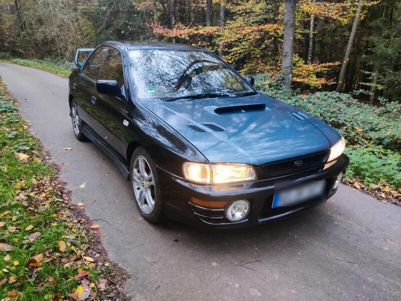 Schwarz Gebraucht 1993 Subaru Impreza GT Limousine | 10.500 € - Bild 1/4